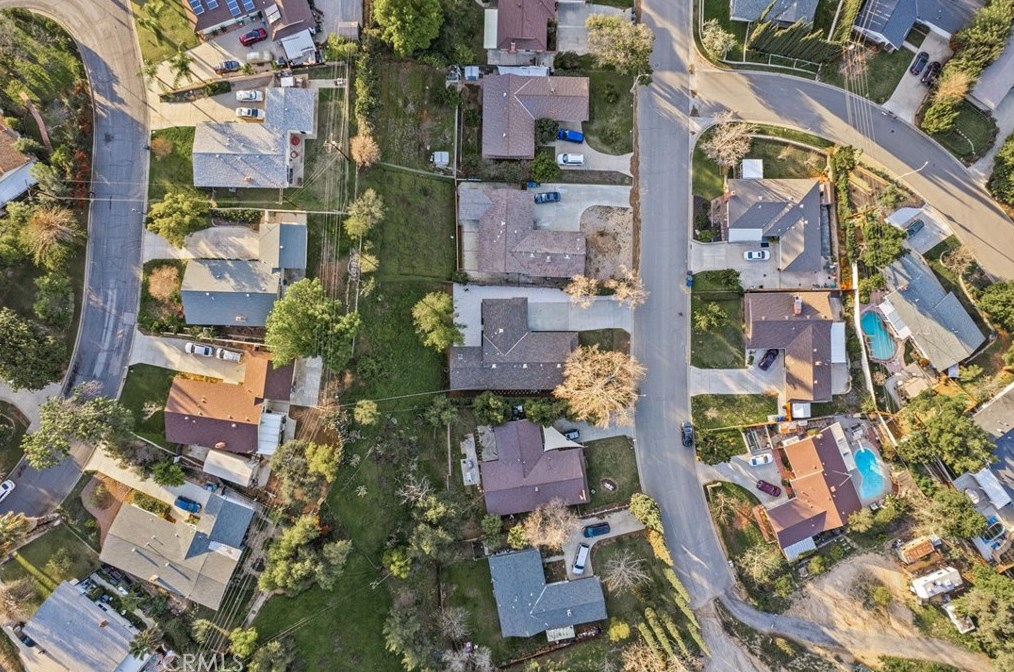 230 Goodrich Dr, Riverside CA  92507-4850 exterior