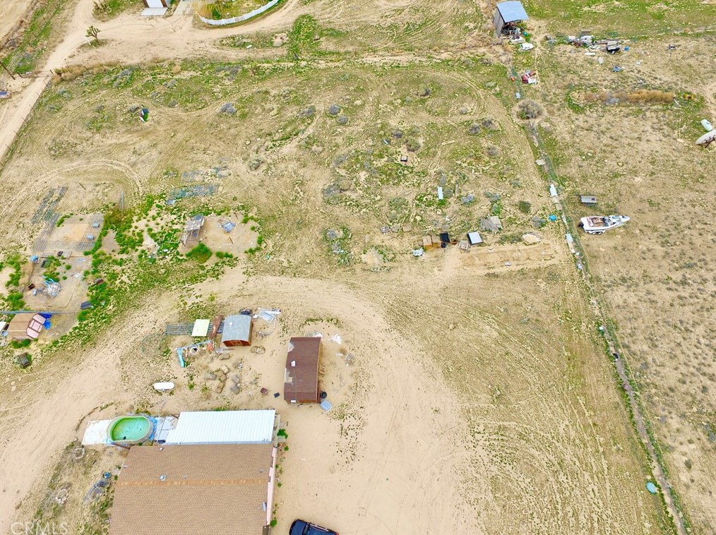 19970 Medford Way, Apple Valley CA  92308-5306 exterior