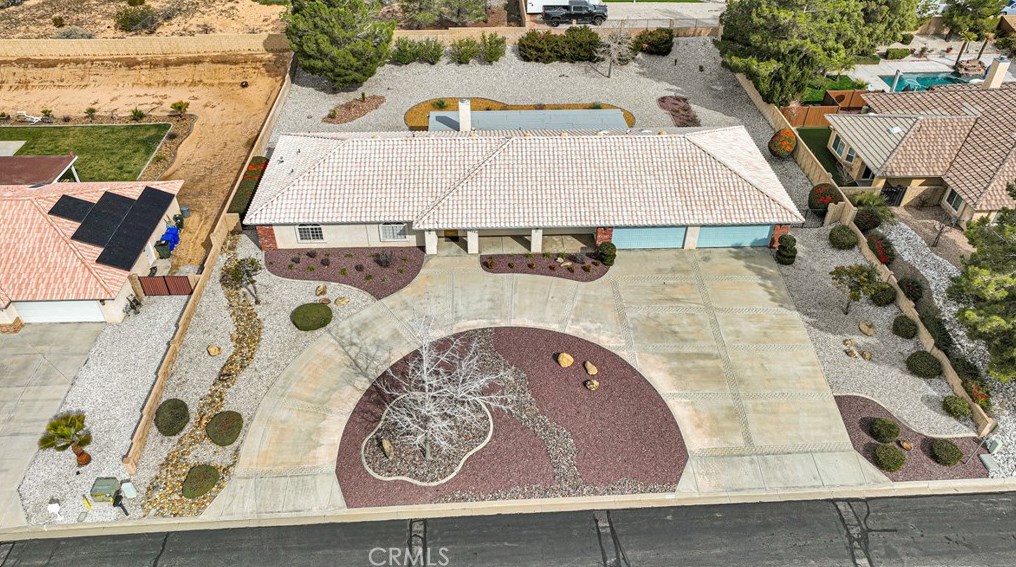 20260 Quail Hollow Rd, Apple Valley CA  92308-5013 exterior