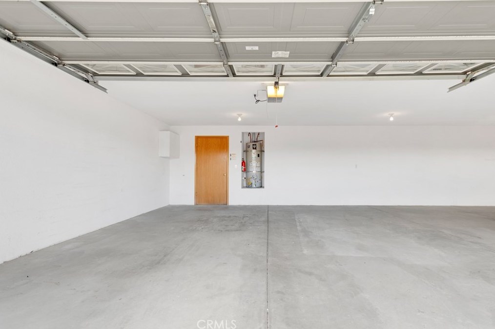 20260 Quail Hollow Rd, Apple Valley CA  92308-5013 exterior