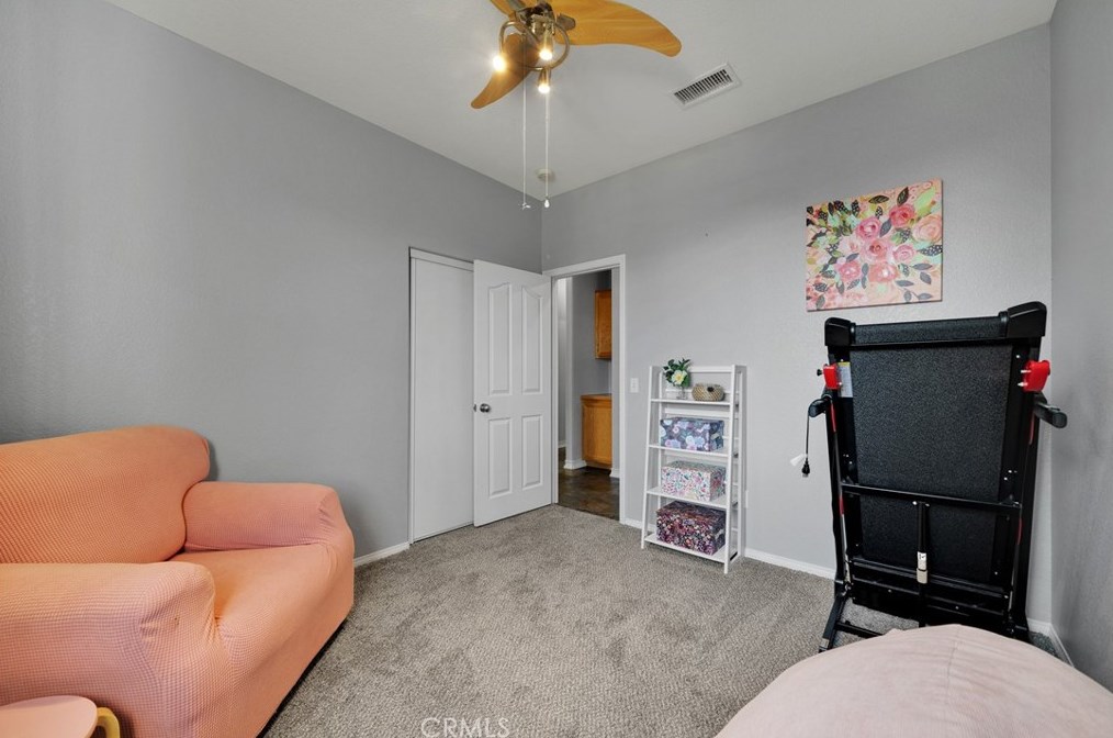 3431 Garnet Ave, Tropico Village CA  93560-7612 exterior