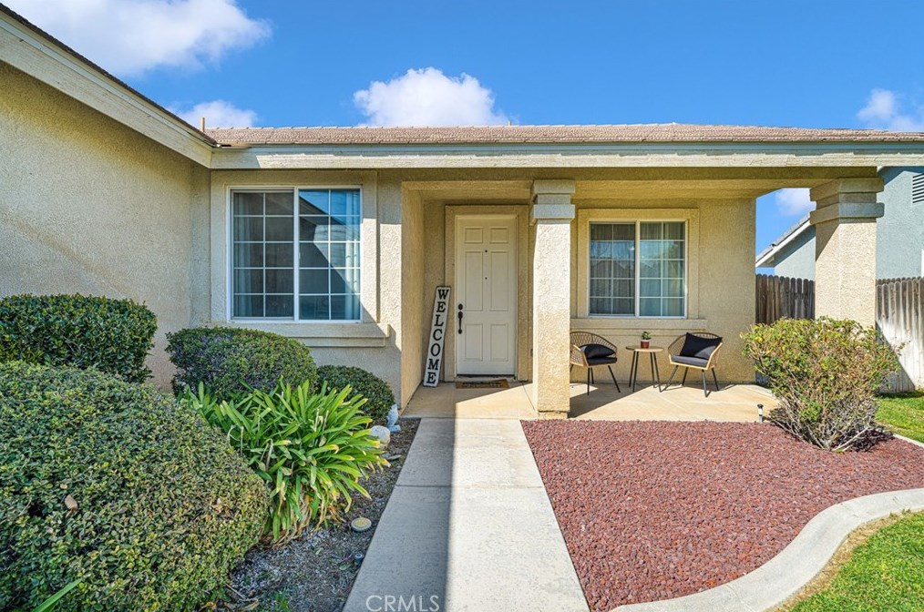 3431 Garnet Ave, Tropico Village CA  93560-7612 exterior
