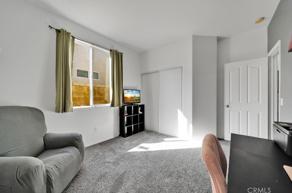 3431 Garnet Ave, Tropico Village CA  93560-7612 exterior