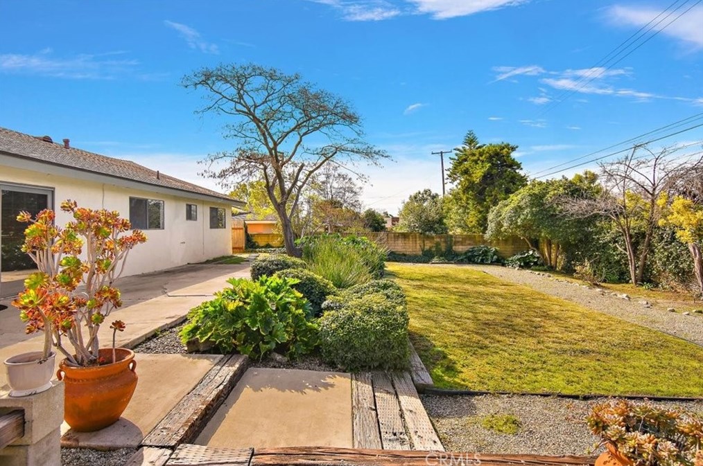 1839 Morgan Ave, Claremont CA  91711-2625 exterior