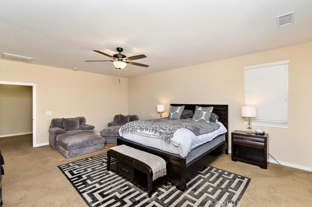 16352 Sierra Heights Dr, Riverside CA  92503-8457 exterior