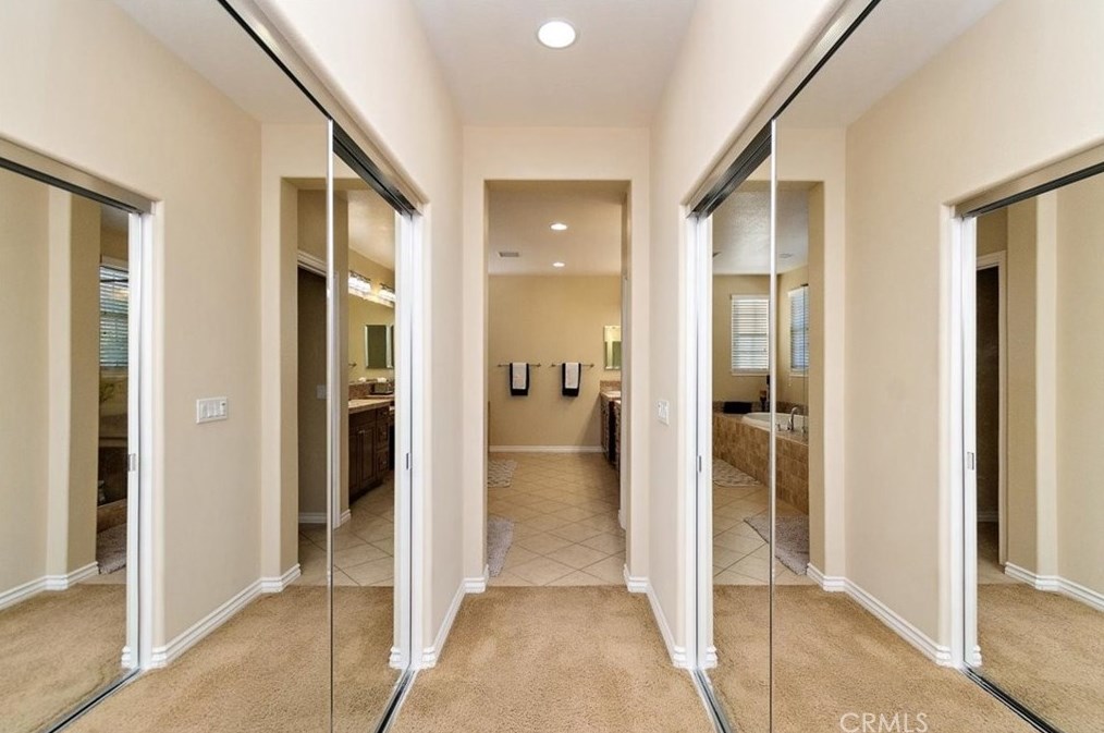 16352 Sierra Heights Dr, Riverside CA  92503-8457 exterior