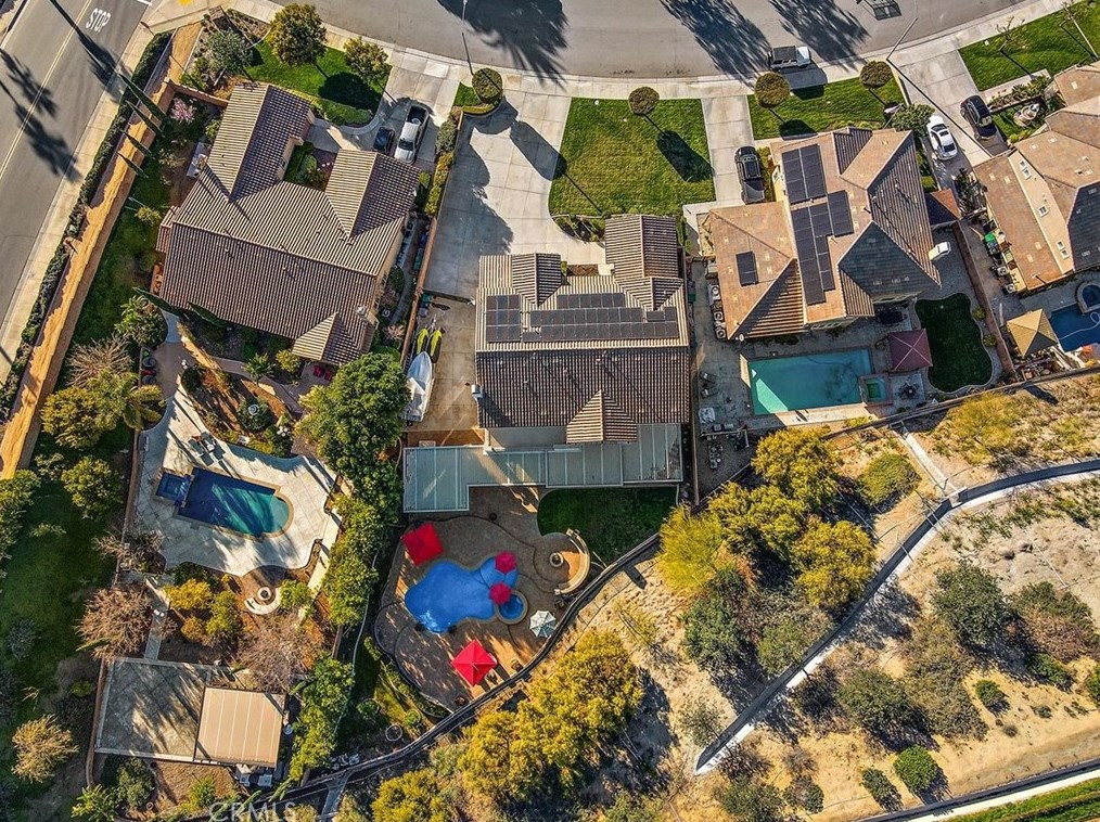 16352 Sierra Heights Dr, Riverside CA  92503-8457 exterior