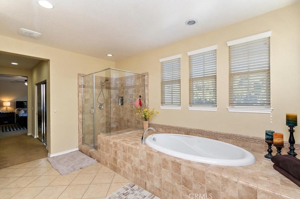 16352 Sierra Heights Dr, Riverside CA  92503-8457 exterior