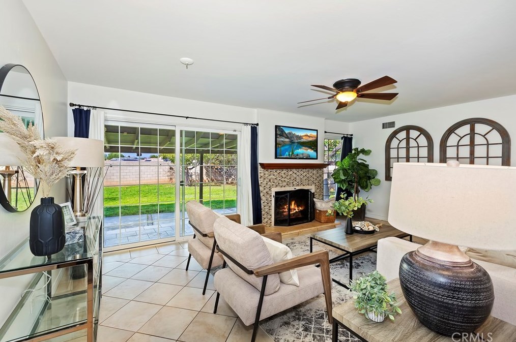8739 California Ave, Riverside CA  92503-3324 exterior
