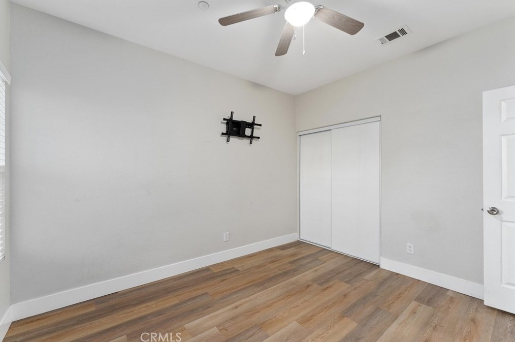 14941 Preston Dr, Fontana CA  92336-5506 exterior