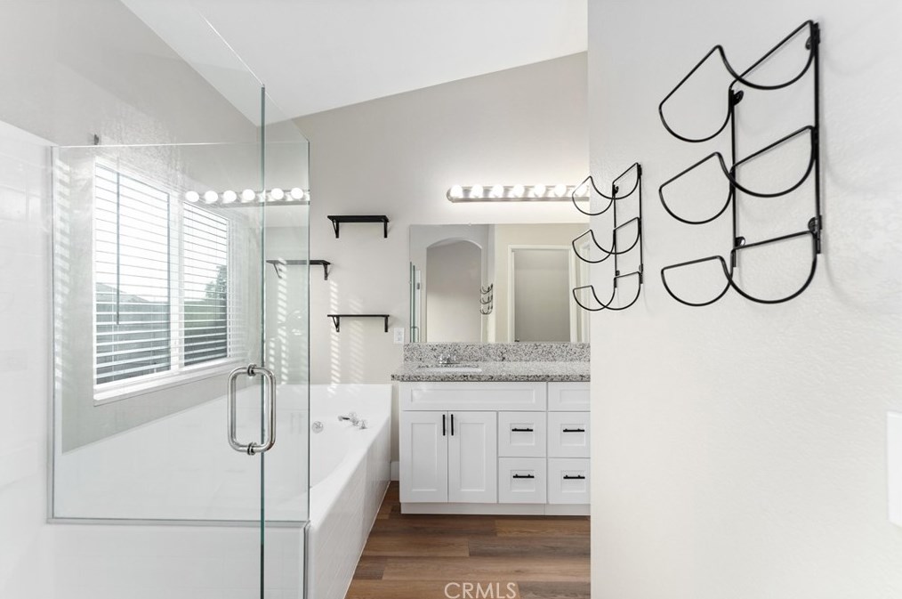 14941 Preston Dr, Fontana CA  92336-5506 exterior