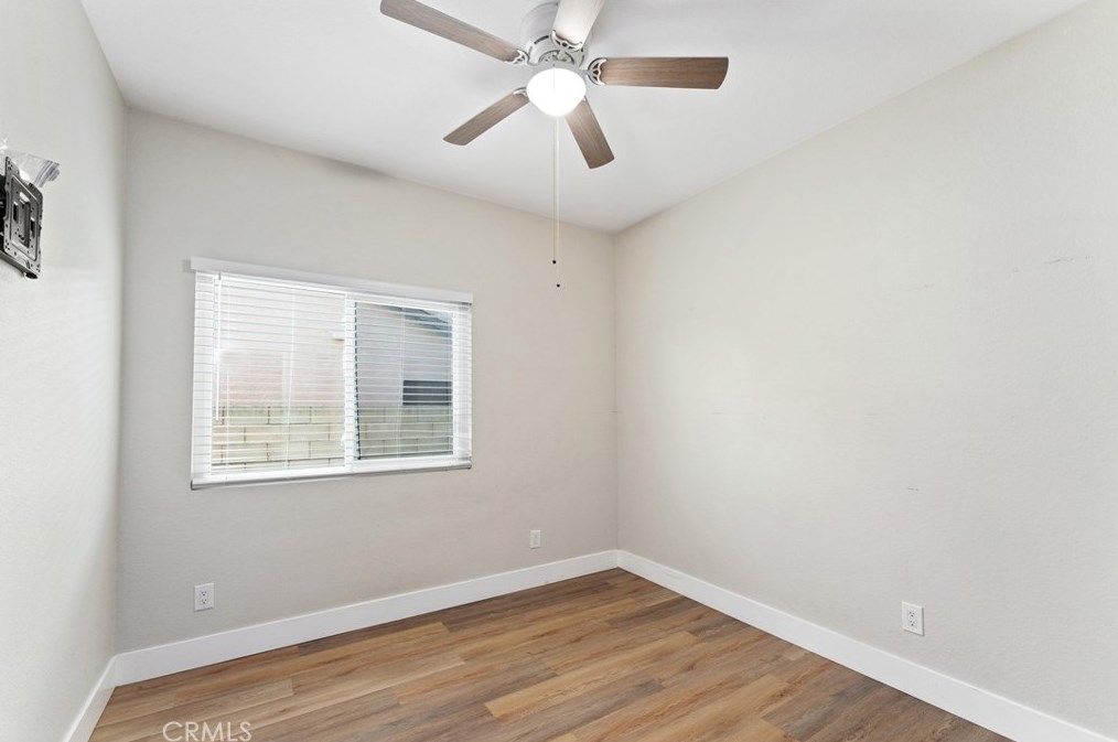 14941 Preston Dr, Fontana CA  92336-5506 exterior