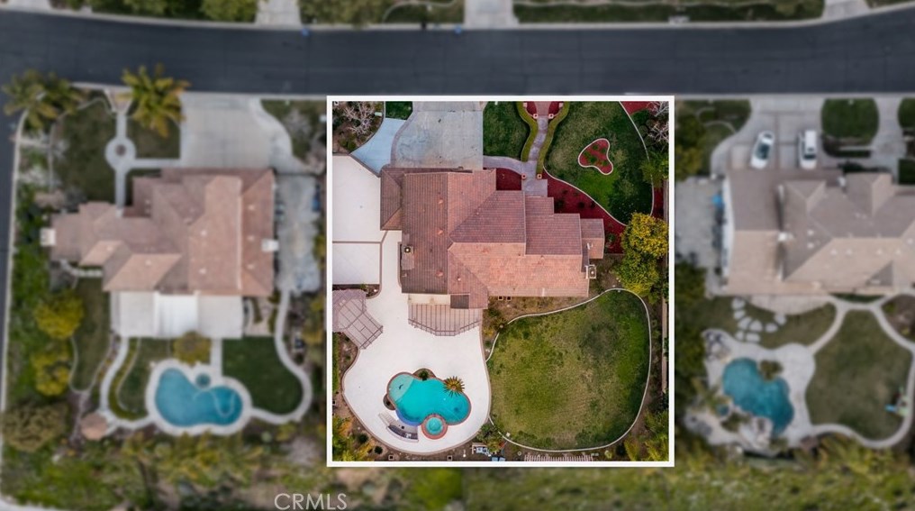 7449 Chateau Ridge Ln, Riverside CA  92506-7548 exterior