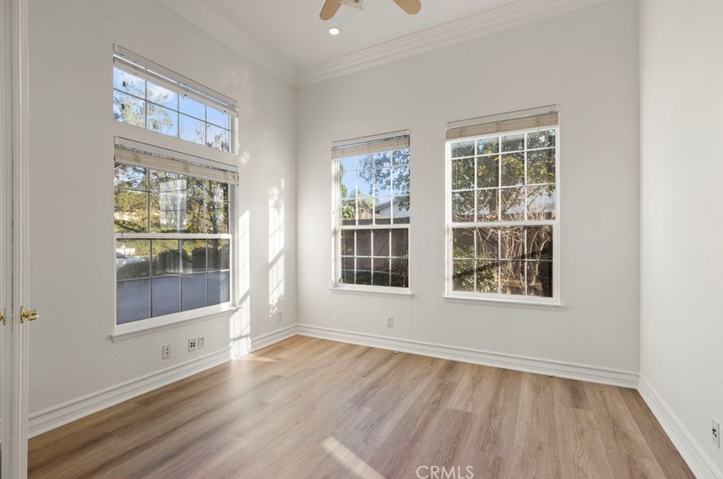 7449 Chateau Ridge Ln, Riverside CA  92506-7548 exterior