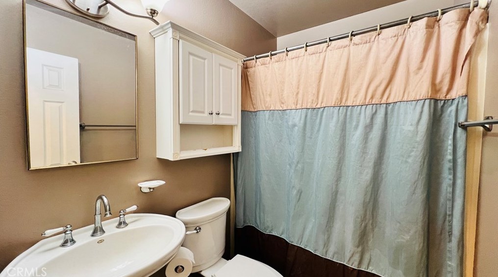 10029 Nancy Ave, Beaumont CA  92223-4122 exterior