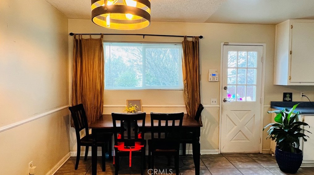10029 Nancy Ave, Beaumont CA  92223-4122 exterior