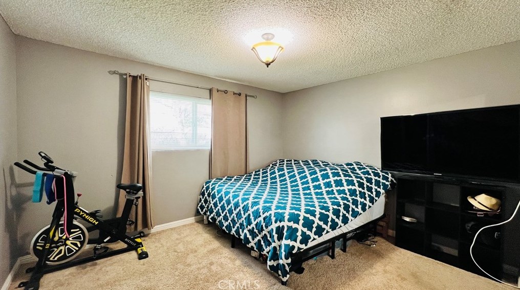 10029 Nancy Ave, Beaumont CA  92223-4122 exterior