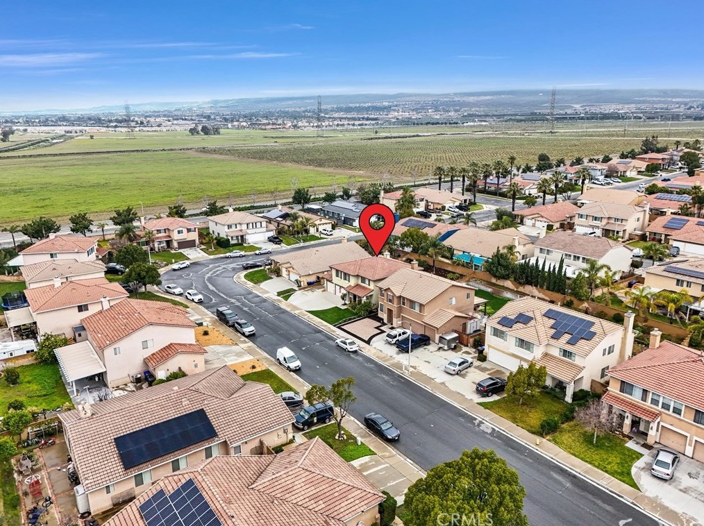 14550 Arizona St, Fontana CA  92336-0806 exterior