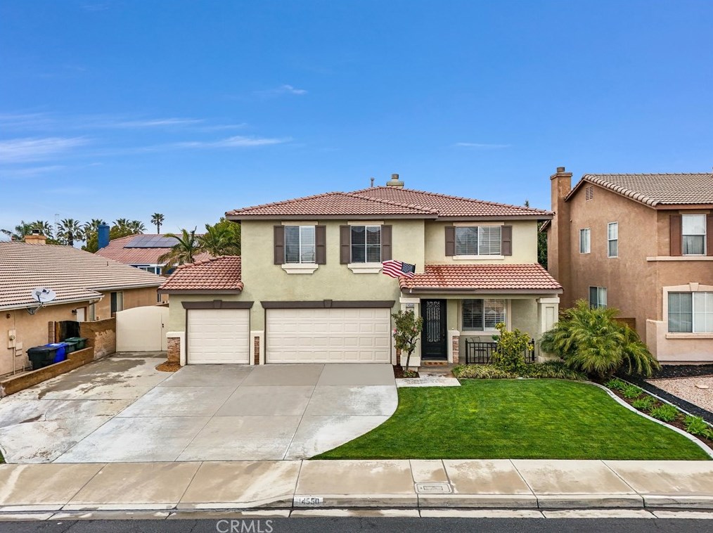 14550 Arizona St, Fontana CA  92336-0806 exterior