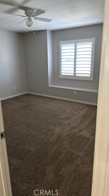 811 Inverlochy Dr, Fallbrook CA  92028-4498 exterior