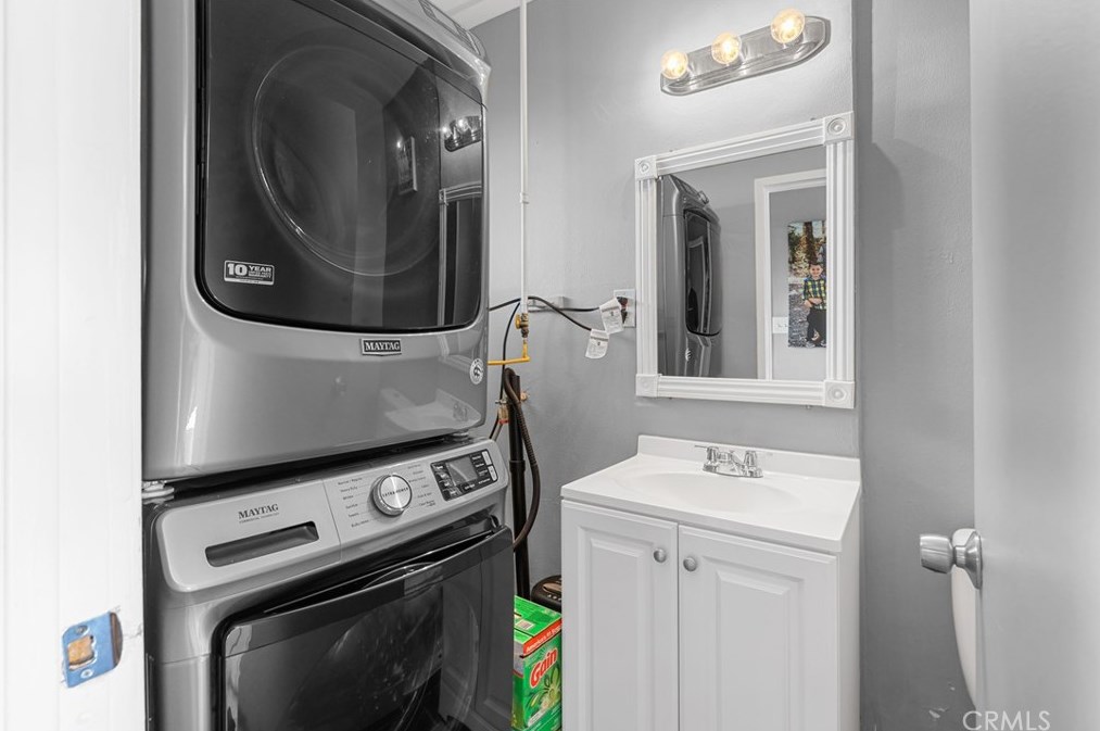 1249 33rd St, San Bernardino CA  92404-2603 exterior