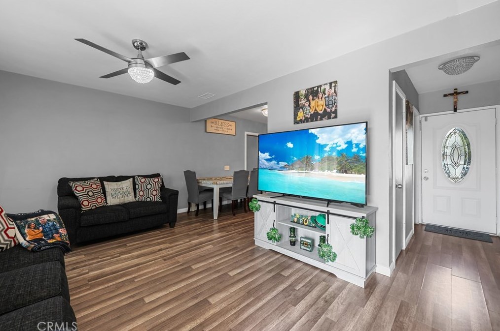 1249 33rd St, San Bernardino CA  92404-2603 exterior