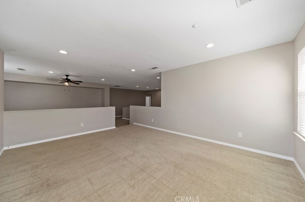 5055 Glenwood Ave, Fontana CA  92336-0765 exterior