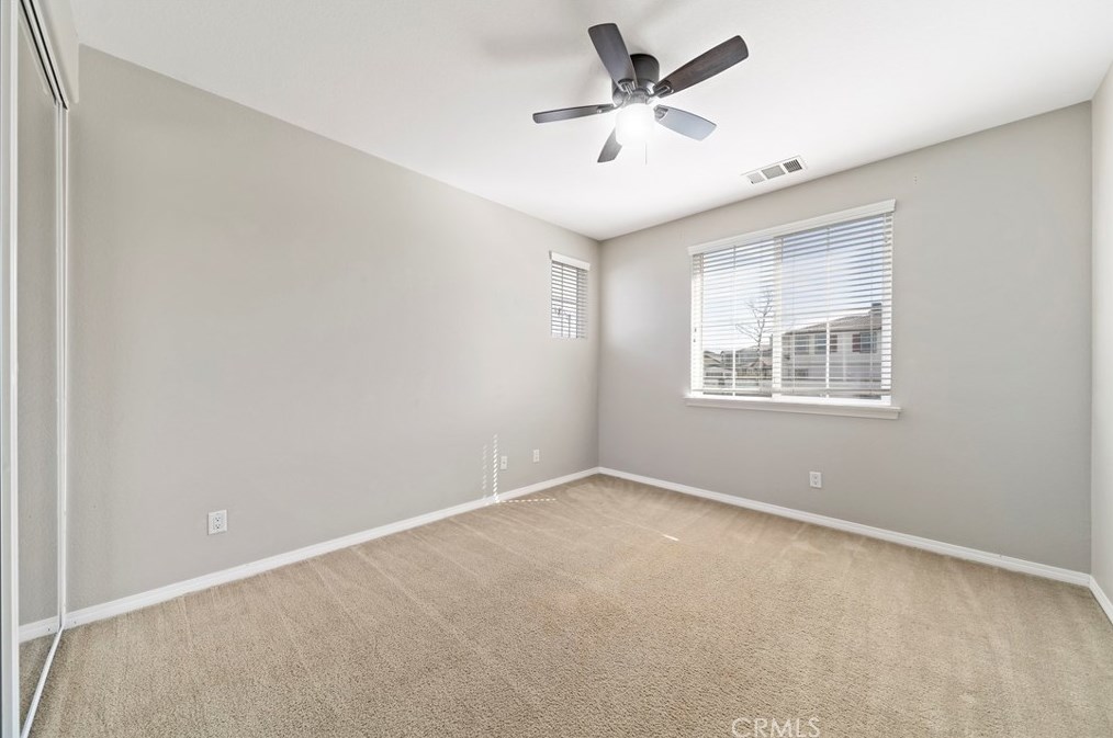 5055 Glenwood Ave, Fontana CA  92336-0765 exterior