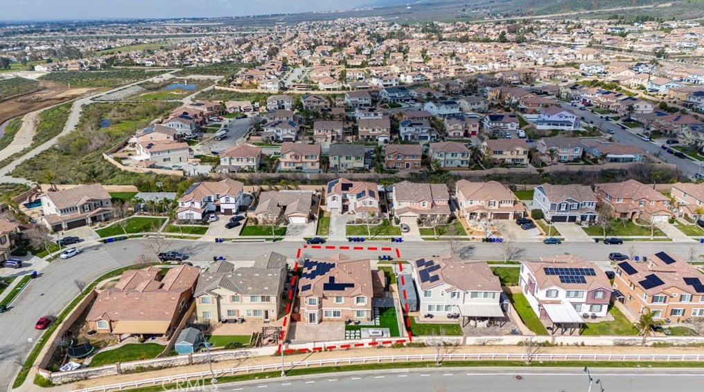 5055 Glenwood Ave, Fontana CA  92336-0765 exterior