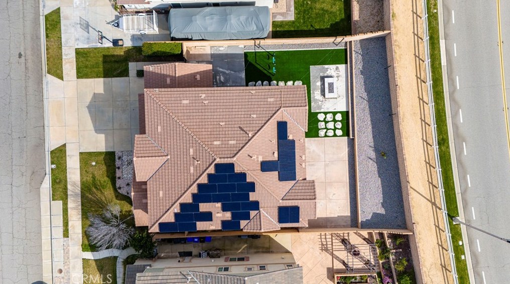 5055 Glenwood Ave, Fontana CA  92336-0765 exterior