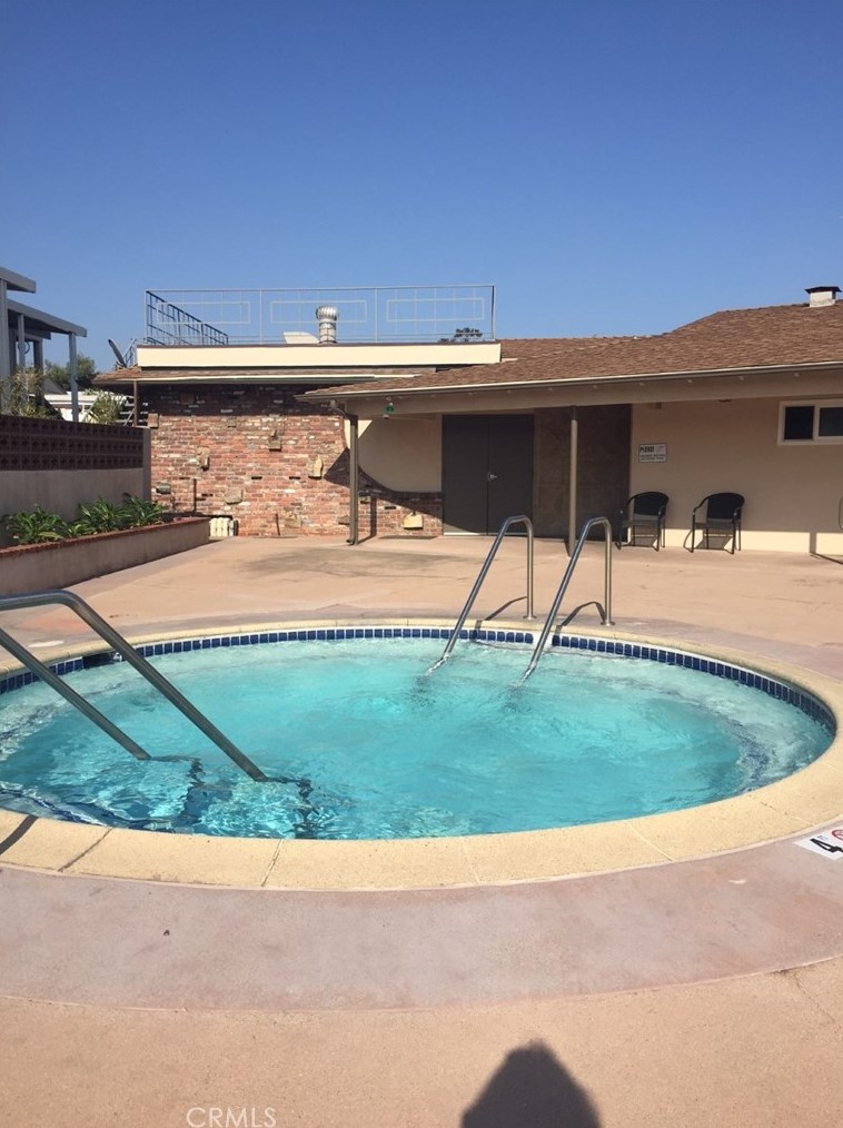 801 Covina Blvd, San Dimas CA  91773-2414 exterior