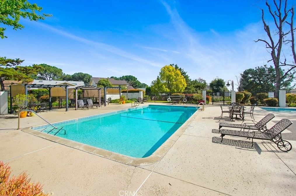 681 Windham Dr, Claremont CA  91711-3551 exterior