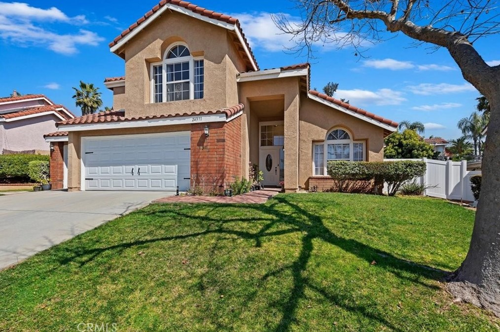 24371 Old Country Rd, Moreno Valley CA  92557-4008 exterior