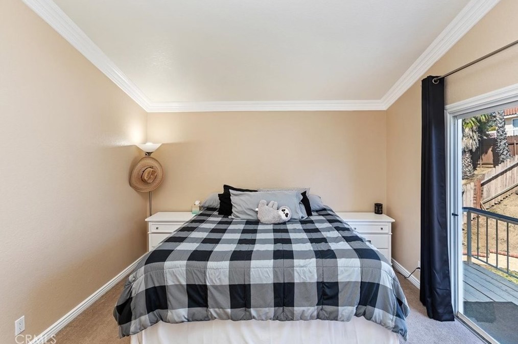 24371 Old Country Rd, Moreno Valley CA  92557-4008 exterior