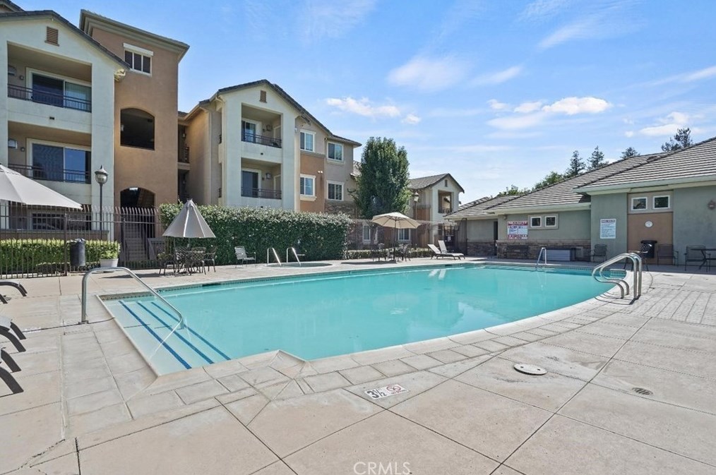 1360 Shady Ln, Turlock CA  95382-7401 exterior