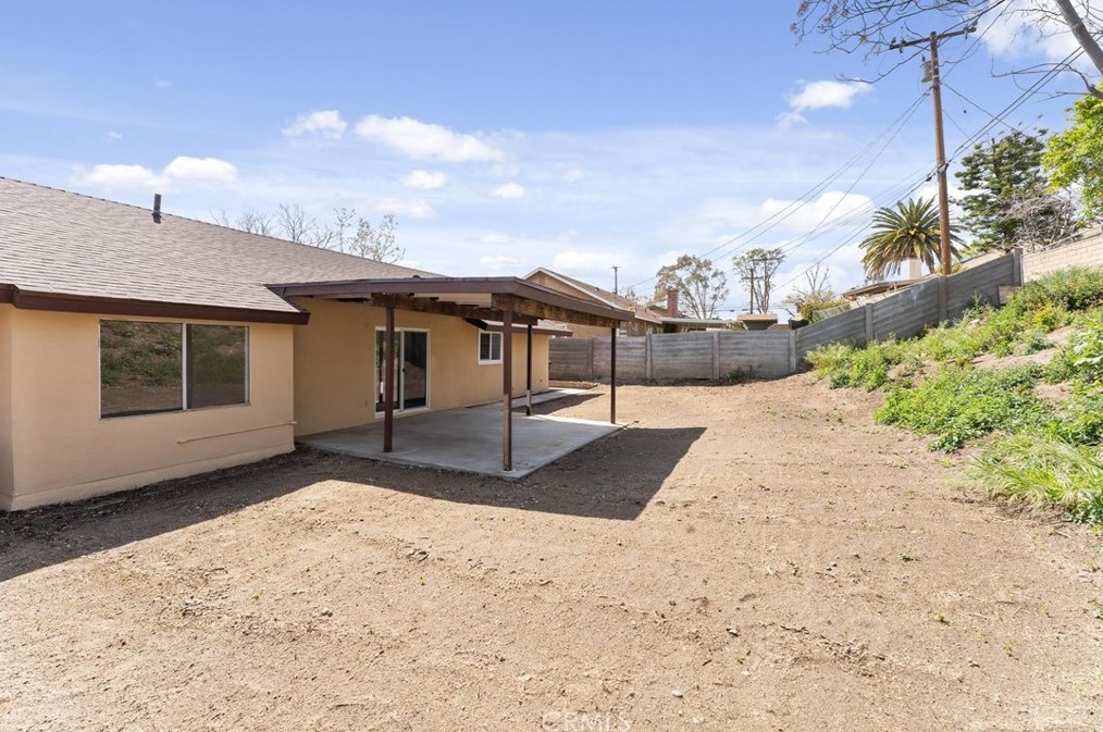 774 Northpark Blvd, San Bernardino CA  92407-2525 exterior