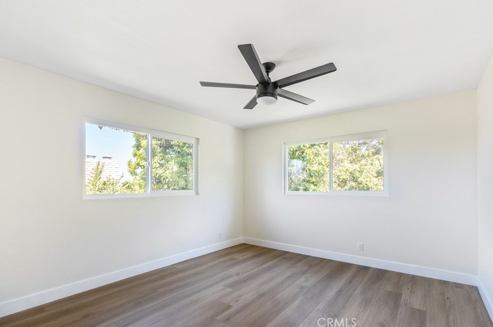 1070 Road Runner Rd, Anaheim CA  92807-4519 exterior