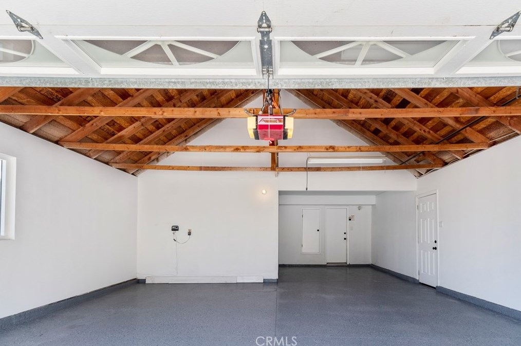 1070 Road Runner Rd, Anaheim CA  92807-4519 exterior