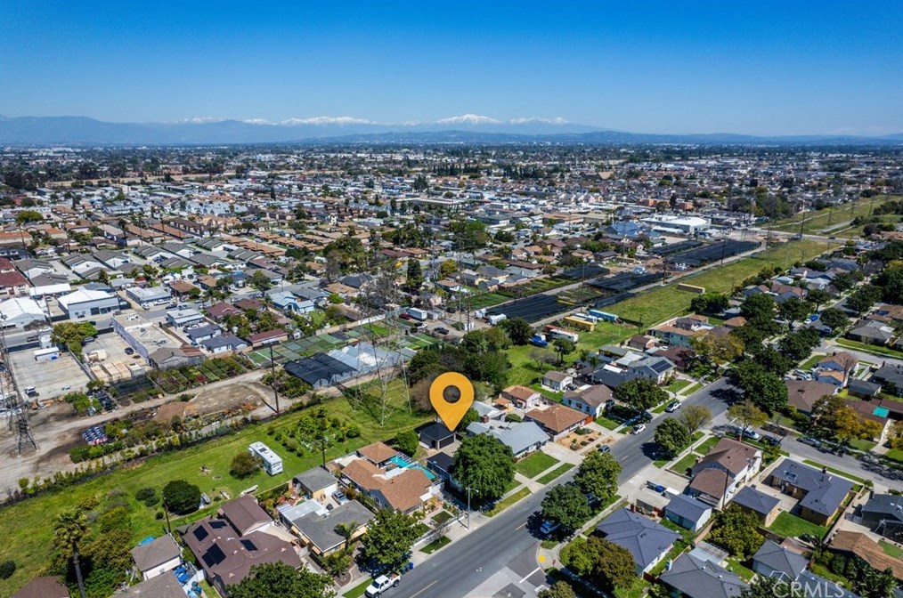 4703 Ashworth St, Lakewood CA  90712-1219 exterior