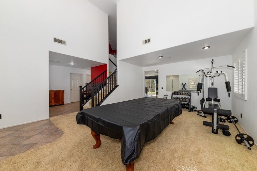 14395 Quail Ct, Fontana CA  92336-3625 exterior