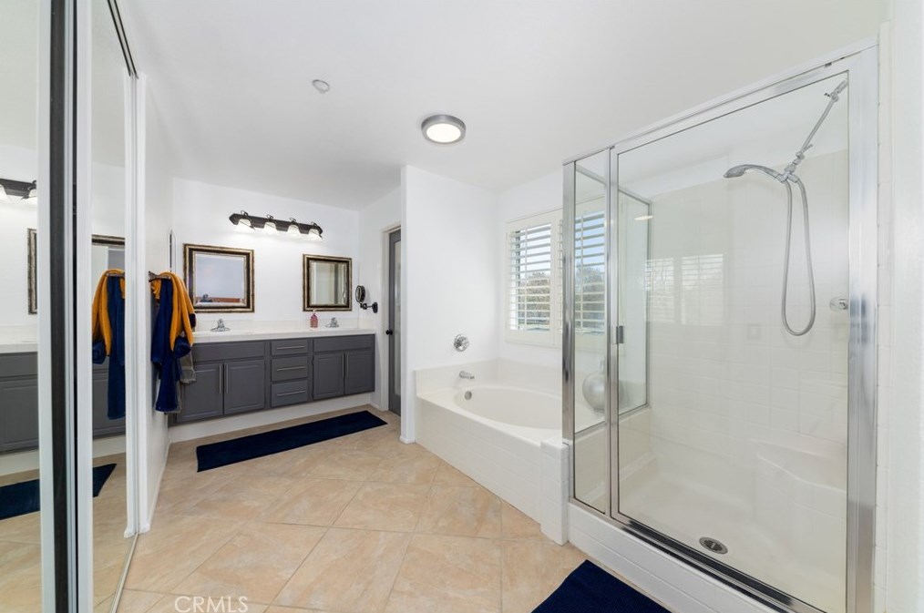 14395 Quail Ct, Fontana CA  92336-3625 exterior