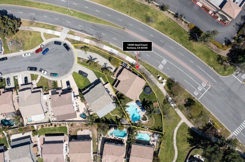 14395 Quail Ct, Fontana CA  92336-3625 exterior