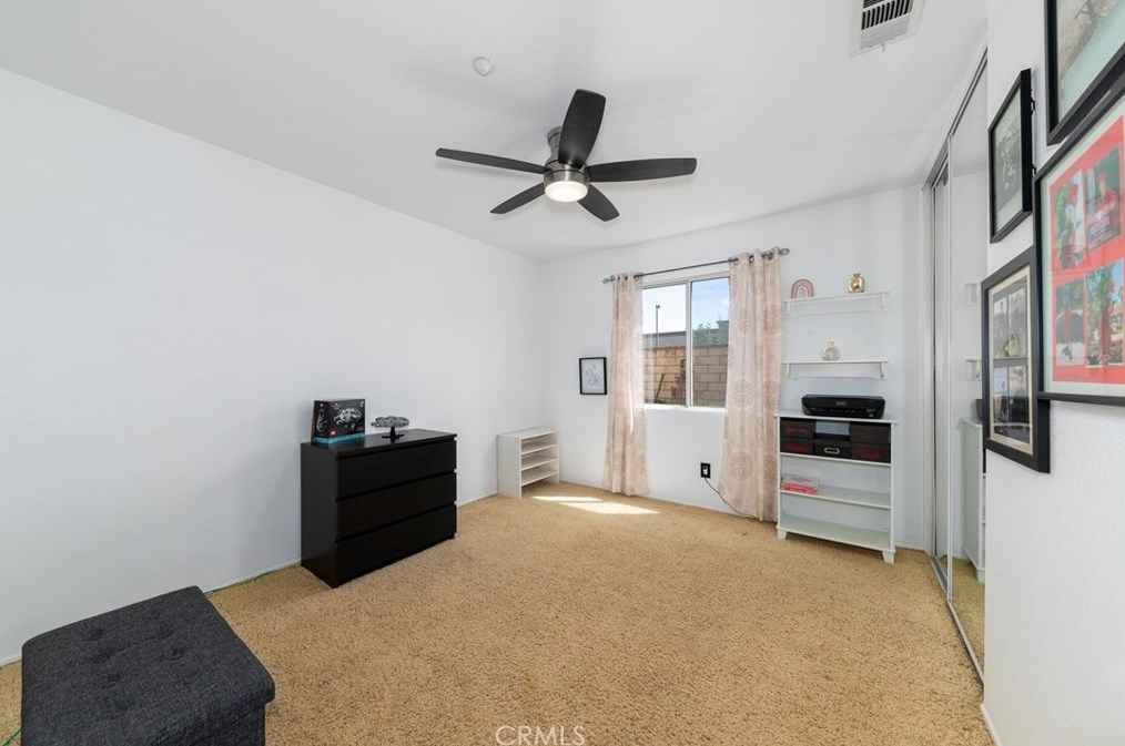 14395 Quail Ct, Fontana CA  92336-3625 exterior