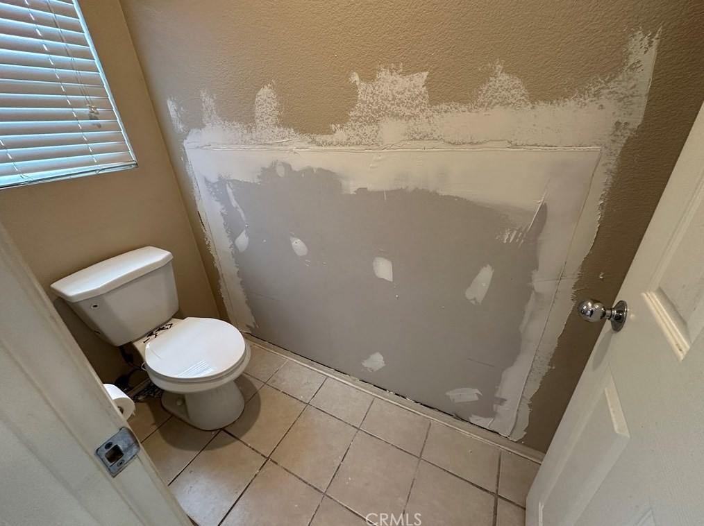 810 Aria Rd, Hemet CA  92543-4372 exterior