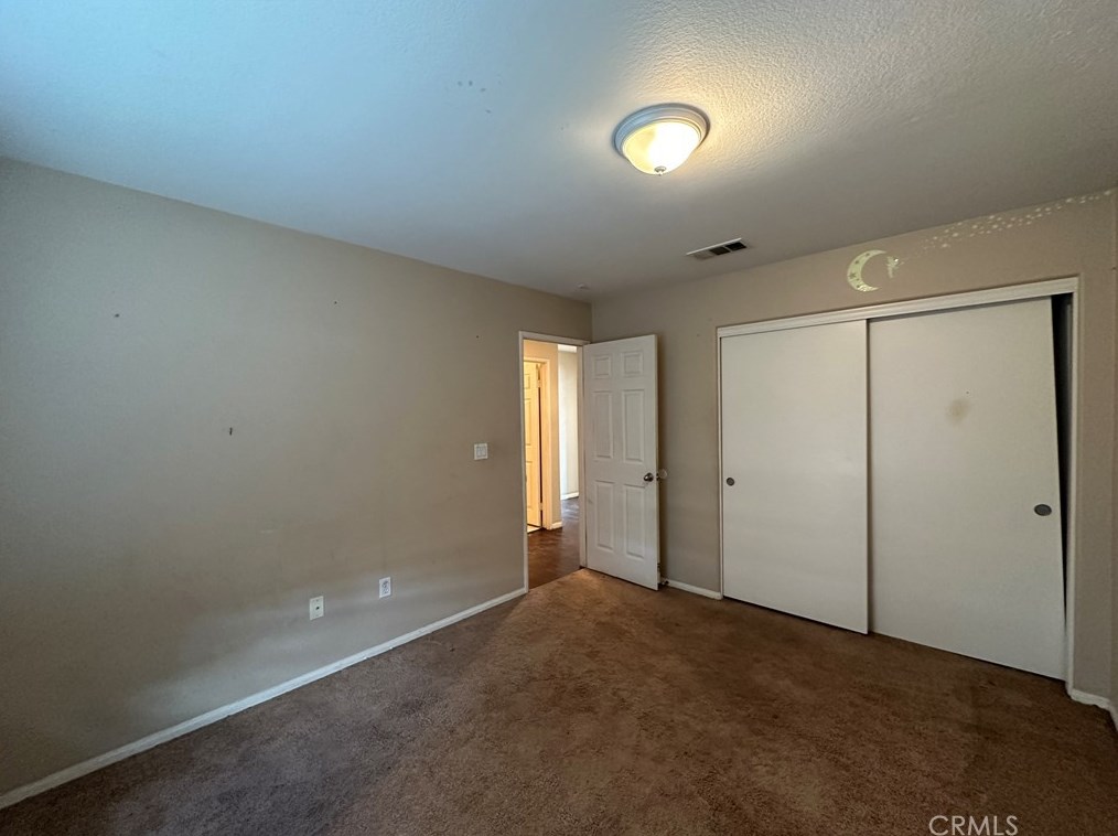 810 Aria Rd, Hemet CA  92543-4372 exterior