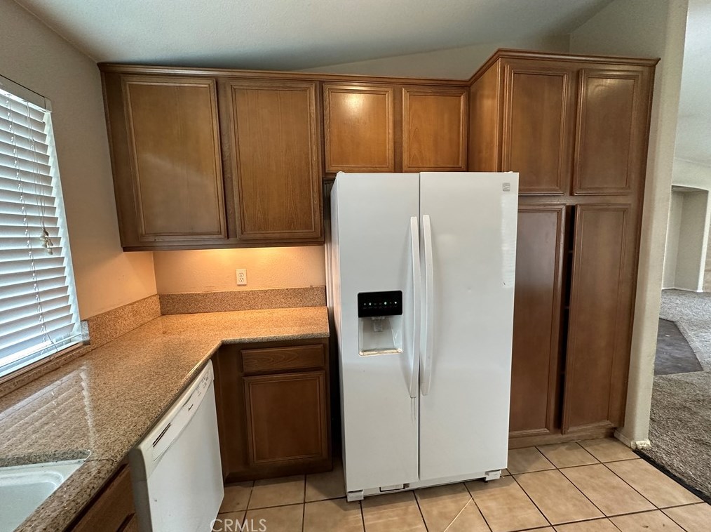 810 Aria Rd, Hemet CA  92543-4372 exterior