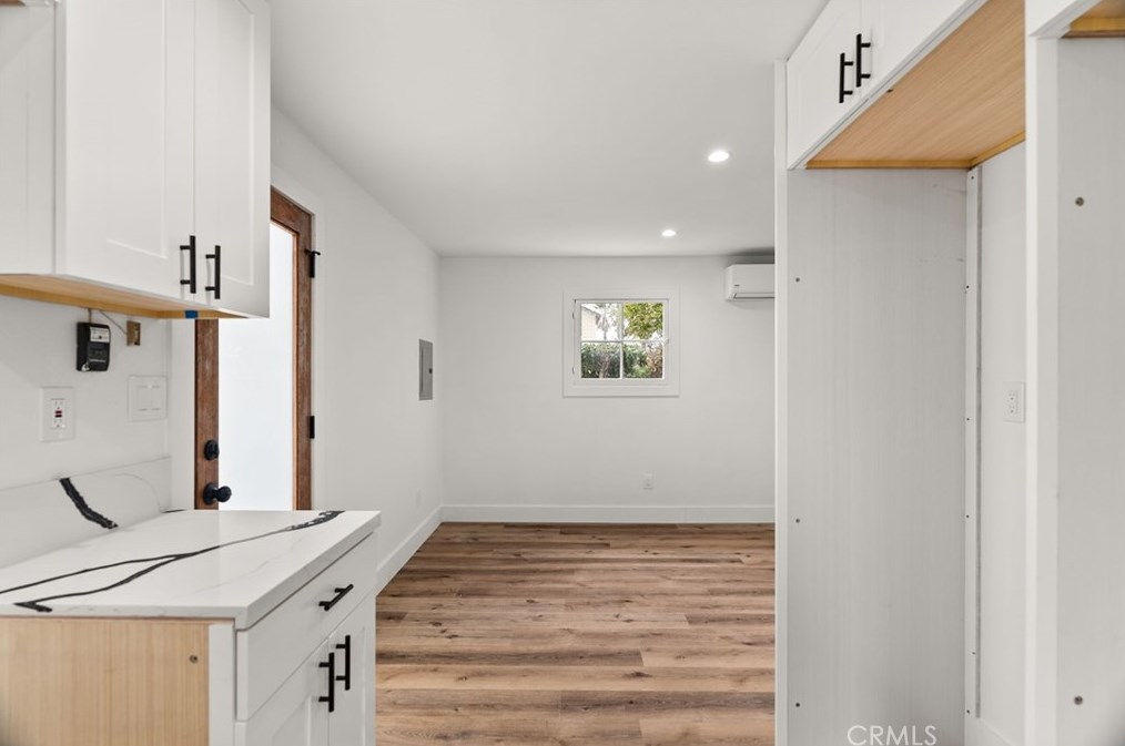 720 Amstutz Ave, Anaheim CA  exterior