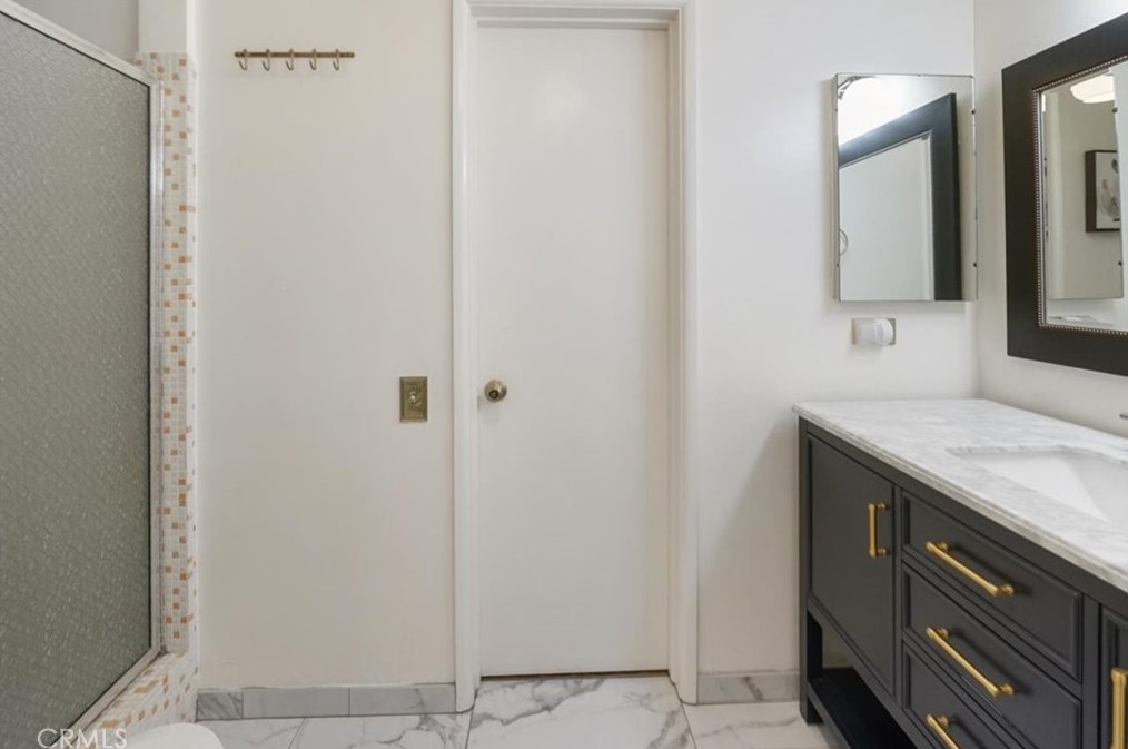 3621 Hemlock Dr, San Bernardino CA  92404-3102 exterior