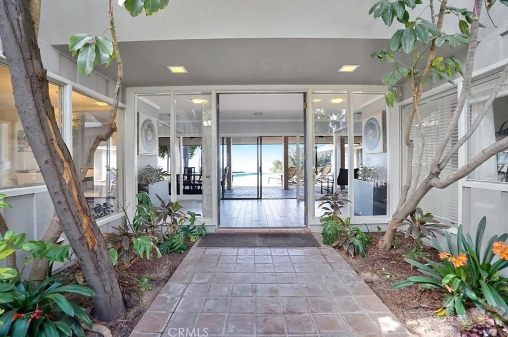 3621 Hemlock Dr, San Bernardino CA  92404-3102 exterior