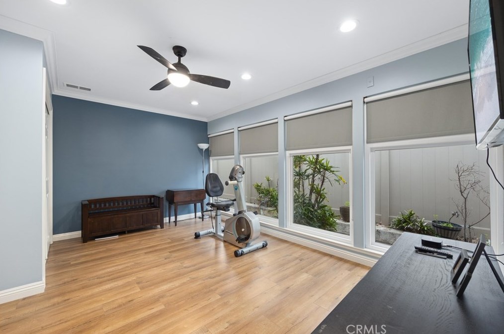 1054 El Dorado Dr, Fullerton CA  92835-3724 exterior